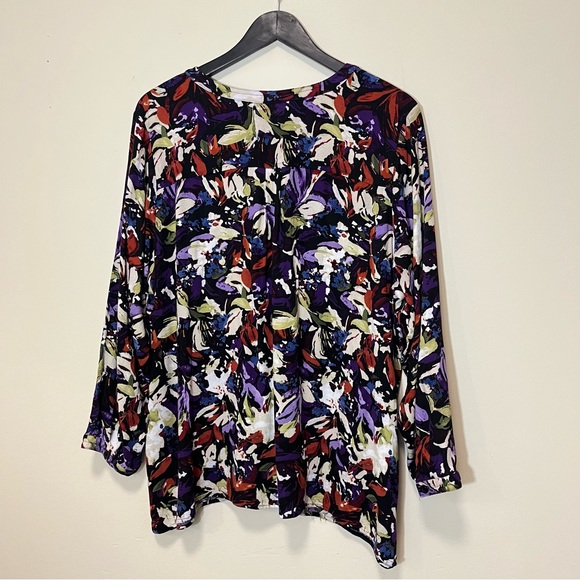 CJ Banks Floral Print V-Neck Blouse - Picture 6 of 11